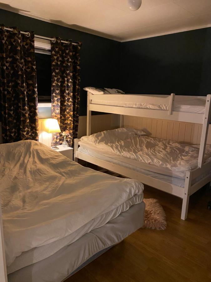 Lyngen, Mackay Appartment, Lyngen Lyngseidet エクステリア 写真